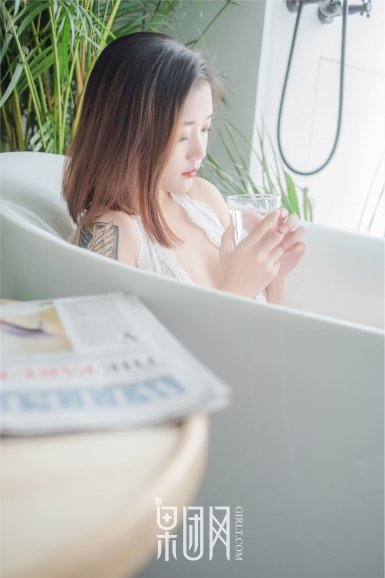 中欧体育官网-俄媒:乌克兰准许俄一客机飞越领空俄乌关系现松动(图1) 中欧体育官方下载